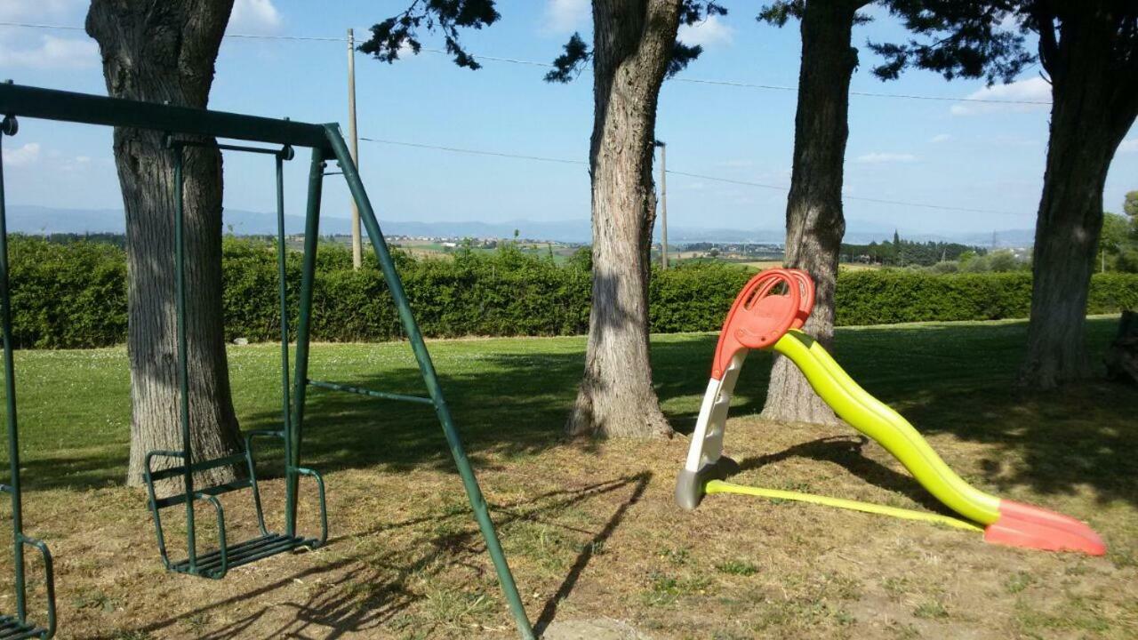 Agritur Villa Osvaldo Castiglione Del Lago Perugia Colazione Piscina Acqua Salata Exterior foto